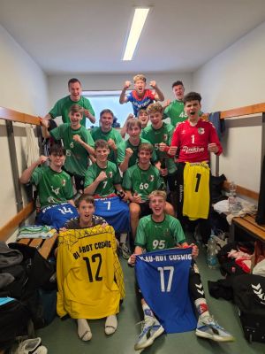 💙❤️💚🤍 HEIMSIEG! 😎 Unsere MJB gewinnt 32:30 gegen den HV Rot-Weiss Staßfurt 💪🏻💙❤️💚🤍
