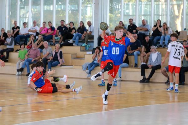 💙❤️ Hier kommen die Bilder zum Spiel unserer MJA gegen den @SVOebisfelde1895
Fotos von Marie 💙❤️